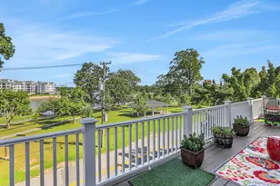 2 Harbor Ln, New Rochelle, NY 10805 - Photo 2