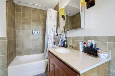 2 Harbor Lane #301, New Rochelle, NY 10805 - Photo 20