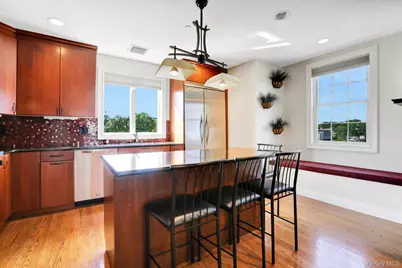 2 Harbor Lane #301, New Rochelle, NY 10805 - Photo 8