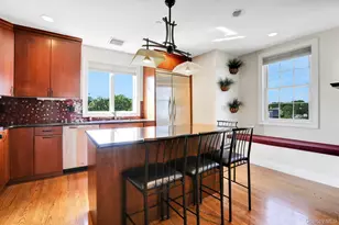 2 Harbor Ln, New Rochelle, NY 10805 - Photo 8