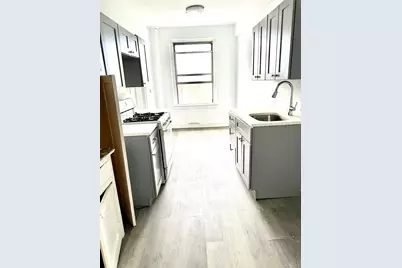 472 Gramatan Avenue #Bldg. 2, Unit K4, Mount Vernon, NY 10552 - Photo 4