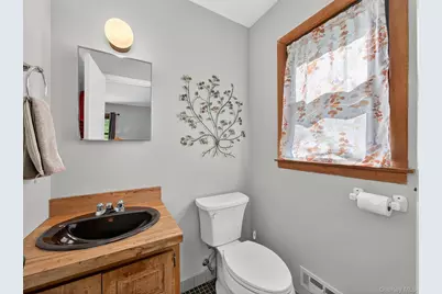 21 Hearthston Lane, Monsey, NY 10952 - Photo 10