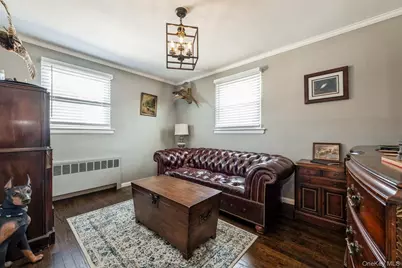 375 W Windsor Parkway, Oceanside, NY 11572 - Photo 20