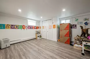 375 W Windsor Pkwy, Oceanside, NY 11572 - Photo 26