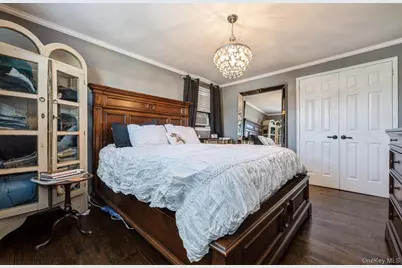 375 W Windsor Parkway, Oceanside, NY 11572 - Photo 18