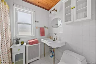 44 Madison St, Lynbrook, NY 11563 - Photo 22