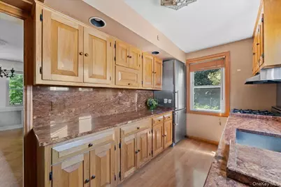 44 Madison Street, Lynbrook, NY 11563 - Photo 20