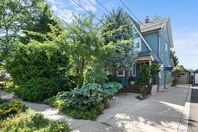 44 Madison Street, Lynbrook, NY 11563 - Photo 2