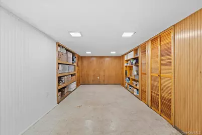 44 Madison Street, Lynbrook, NY 11563 - Photo 28