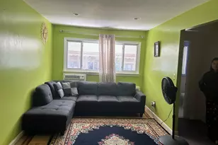 863 E 221st St, Bronx, NY 10467 - Photo 4