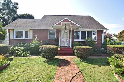 14 E Walnut Street, Central Islip, NY 11722 - Photo 1