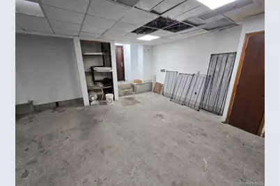 2567 Poe Place, Bronx, NY 10458 - Photo 12