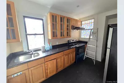 2567 Poe Place, Bronx, NY 10458 - Photo 10