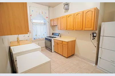 547 W 147th Street #A1, New York, NY 10031 - Photo 6