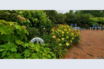 30 Huckleberry Lane, East Hampton, NY 11937 - Photo 26