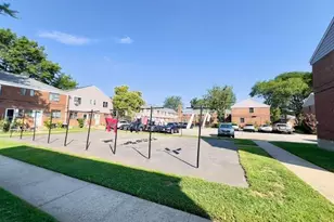 216-25 73 Ave, Bayside, NY 11364 - Photo 20