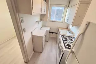 216-25 73 Ave, Bayside, NY 11364 - Photo 8