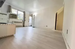 216-25 73 Ave, Bayside, NY 11364 - Photo 16