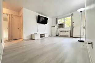 216-25 73 Ave, Bayside, NY 11364 - Photo 4