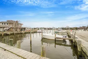 2 Bay Pl, Bay Shore, NY 11751 - Photo 22