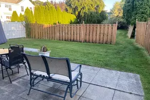 8 Ariel Dr, Middle Island, NY 11953 - Photo 20