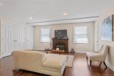 22 Messenger Lane, Sands Point, NY 11050 - Photo 38