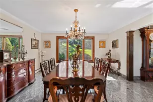 22 Messenger Ln, Sands Point, NY 11050 - Photo 18