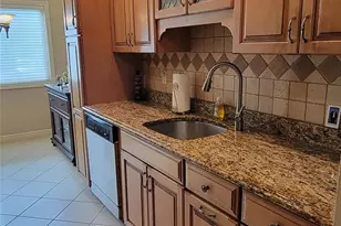 264 Heritage Ln, Monroe, NY 10950 - Photo 4