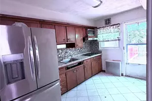 118-15 Springfield Blvd, Springfield Gardens, NY 11411 - Photo 4