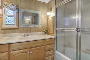 39 Valley Forge, Bohemia, NY 11716 - Photo 14