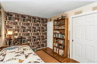 42 Westgate Road, Massapequa Park, NY 11762 - Photo 14