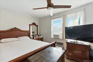 141-16 181st St, Springfield Gardens, NY 11413 - Photo 10