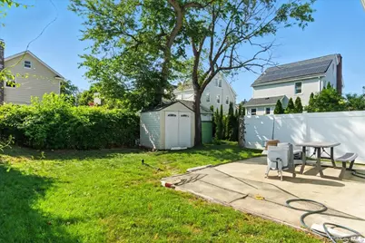 14116 181st Street, Springfield Gardens, NY 11413 - Photo 18