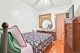 104-21 92nd Ave, Richmond Hill, NY 11418 - Photo 18