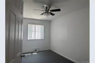 44 Paerdegat 13th Street #1st Fl, Brooklyn, NY 11236 - Photo 10