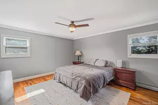 54 Peppermint Rd, Commack, NY 11725 - Photo 8