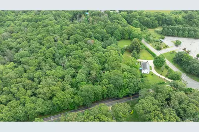 127 North Street, Manorville, NY 11949 - Photo 42