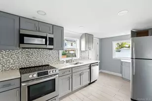 40 White St, Brentwood, NY 11717 - Photo 2