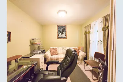 31 Stahlman Lane, Patchogue, NY 11772 - Photo 18