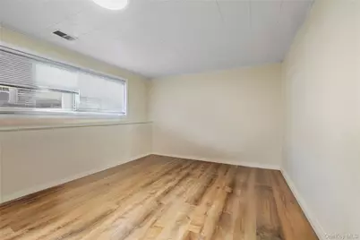 40 Calvert Drive, Monsey, NY 10952 - Photo 16