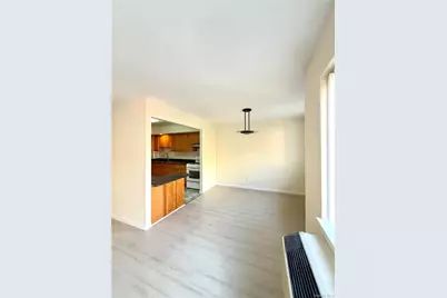 71-34 163rd Street #3, Fresh Meadows, NY 11365 - Photo 8