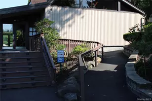 3303 Pine Cone Ct, Poughkeepsie, NY 12603 - Photo 6