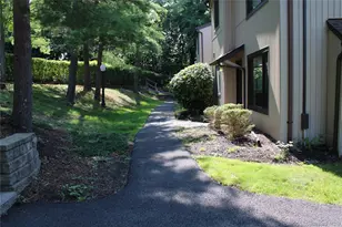 3303 Pine Cone Ct, Poughkeepsie, NY 12603 - Photo 2