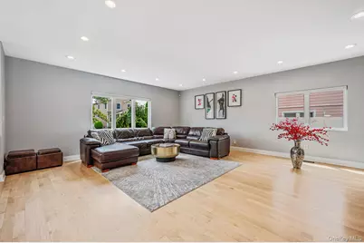 94 Forest Avenue, Massapequa, NY 11758 - Photo 14