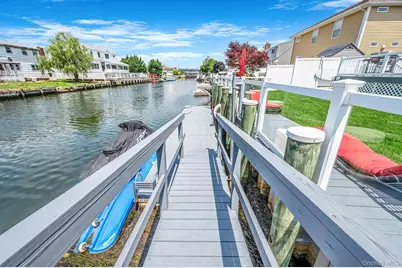 94 Forest Avenue, Massapequa, NY 11758 - Photo 42