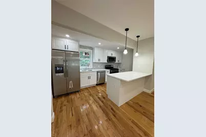 19445 Murdock Avenue, Saint Albans, NY 11412 - Photo 6