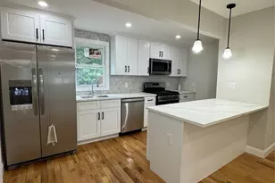 194-45 Murdock Ave, Saint Albans, NY 11412 - Photo 6