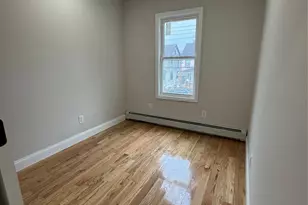 194-45 Murdock Ave, Saint Albans, NY 11412 - Photo 12