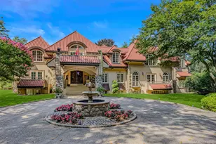 12 Sloanes Ct, Sands Point, NY 11050 - Photo 2