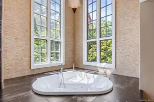 12 Sloanes Ct, Sands Point, NY 11050 - Photo 48